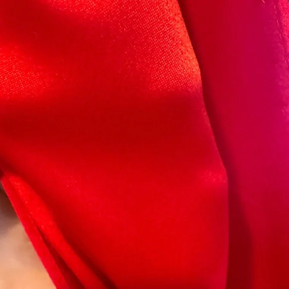 BHLDN Hitherto Anthropologie Chic Asymmetrical Red - Picture 10 of 15